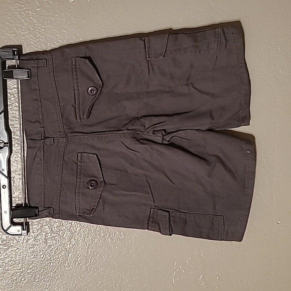 Perry Ellis boys size 8 cargo shorts NWT - Picture 2 of 8